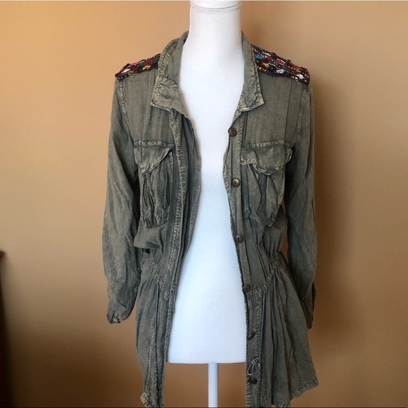 Urban outfitters embellished green cargo jacket - Picture 2 of 7